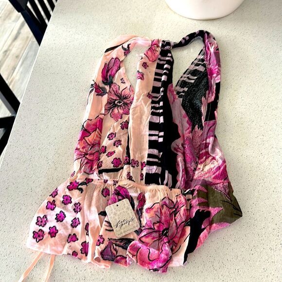 NWT Free People Hot Tropics Halter-Neck Top Dark Combo Drop Armhole XS Viscose - Picture 8 of 12